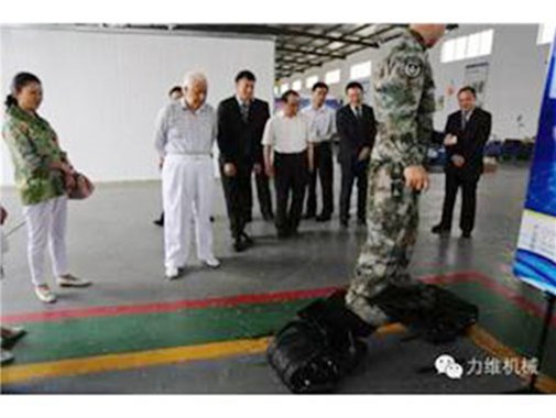走出國門(mén)！熊德龍一行到力維機械進(jìn)行考察！